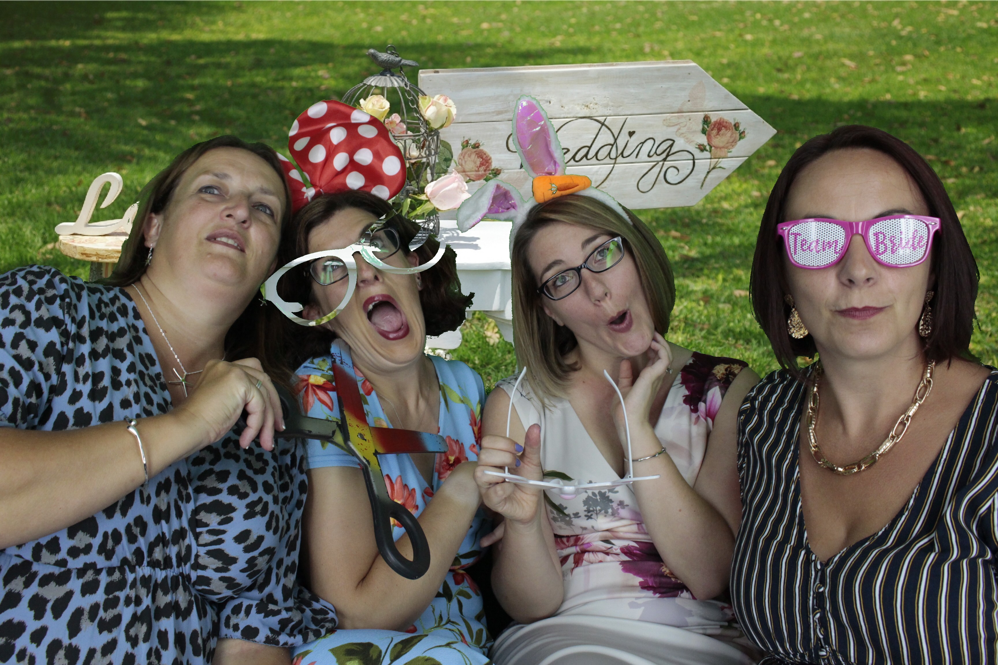 Rachel and Michael's Wedding | View more photos from the event at gallery.myphotoboothexperience.co.uk/u/MyPhotoBoothExperienceLtd/Rachel-and-Michaels-Wedding